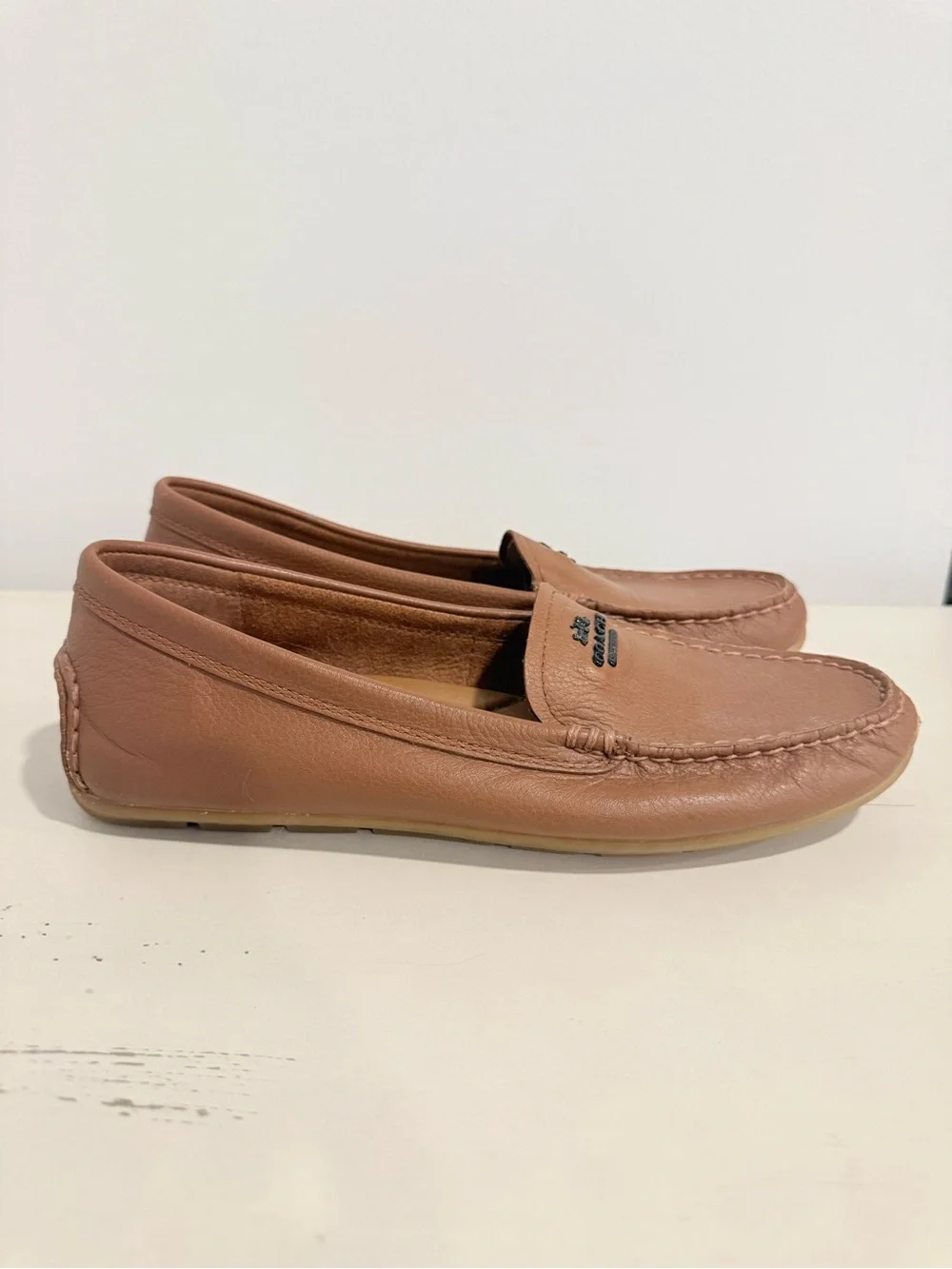 Coach Mary Lock Up Tan Leather Driving Loafers Moccasins Size 9B